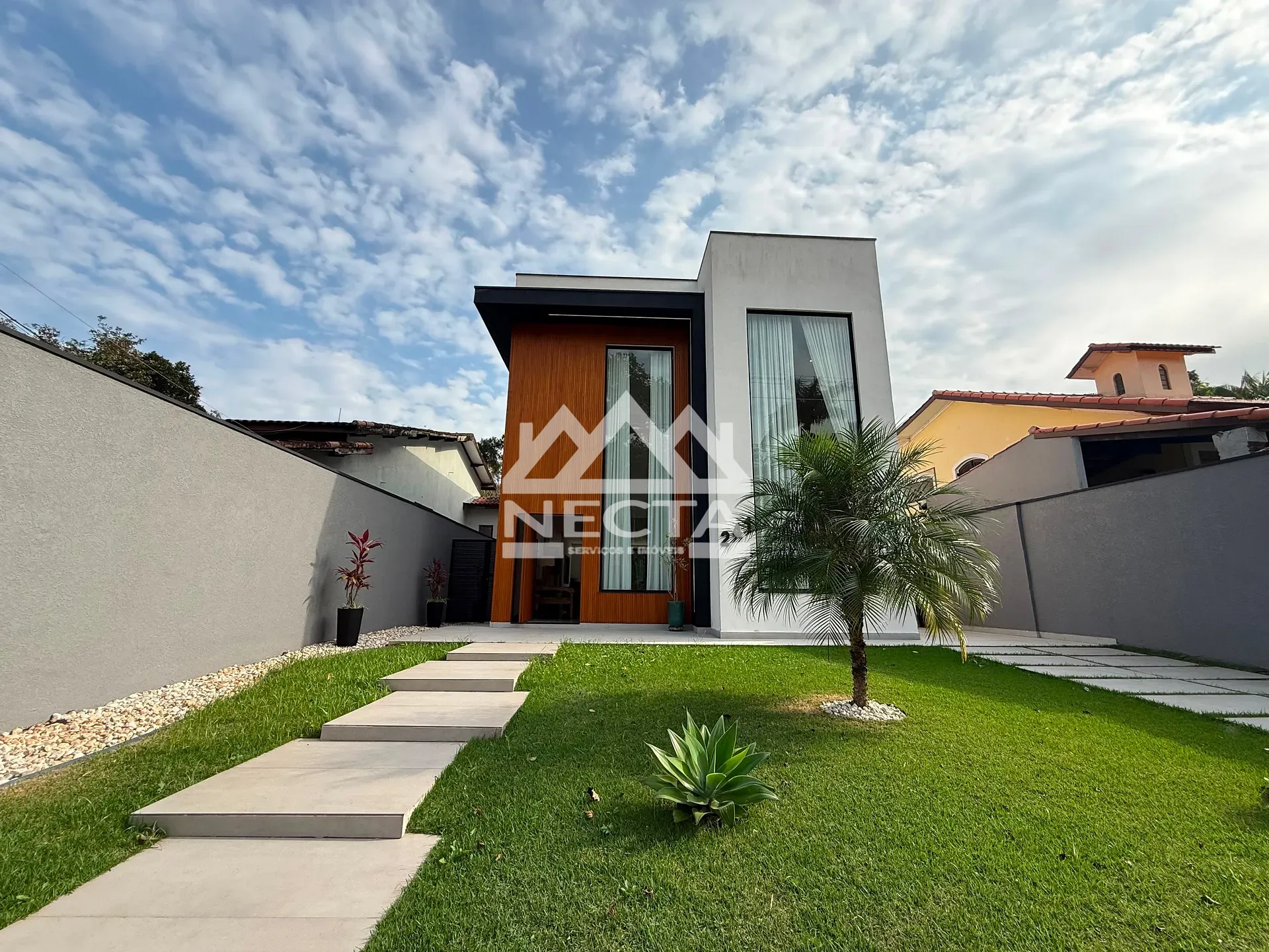 Casa, 3 quartos, 247 m² - Foto 2