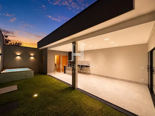 Casa com 205m² 3 quartos e 2 banheiros, à venda, no bairro Jardim Buriti Sereno em Aparecida de Goiânia