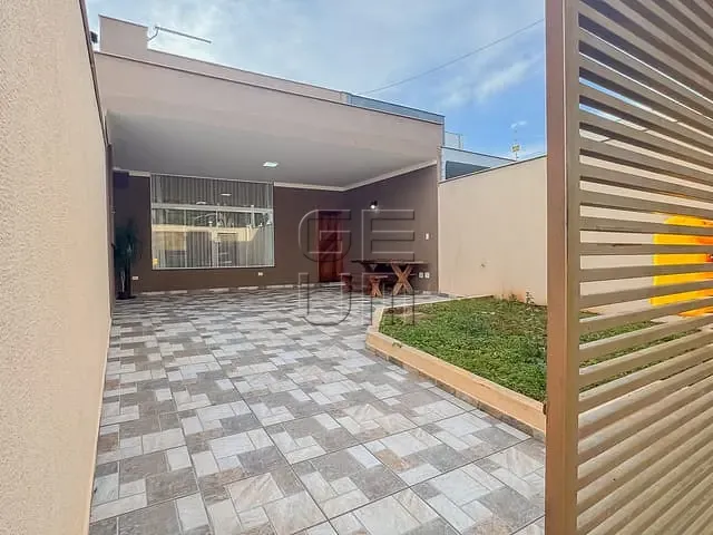 Casa com 180m² 2 quartos e 3 banheiros, à venda, no bairro Terra Bonita em Londrina