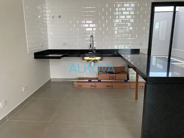 Casa com 250m² 3 quartos e 3 banheiros, à venda, no bairro Jardim Majestic em São José dos Campos