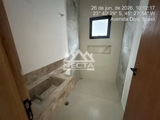 Casa com 150m² 3 quartos e 2 banheiros, à venda, no bairro Balneário dos Golfinhos em Caraguatatuba