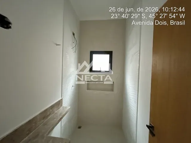Casa com 150m² 3 quartos e 2 banheiros, à venda, no bairro Balneário dos Golfinhos em Caraguatatuba