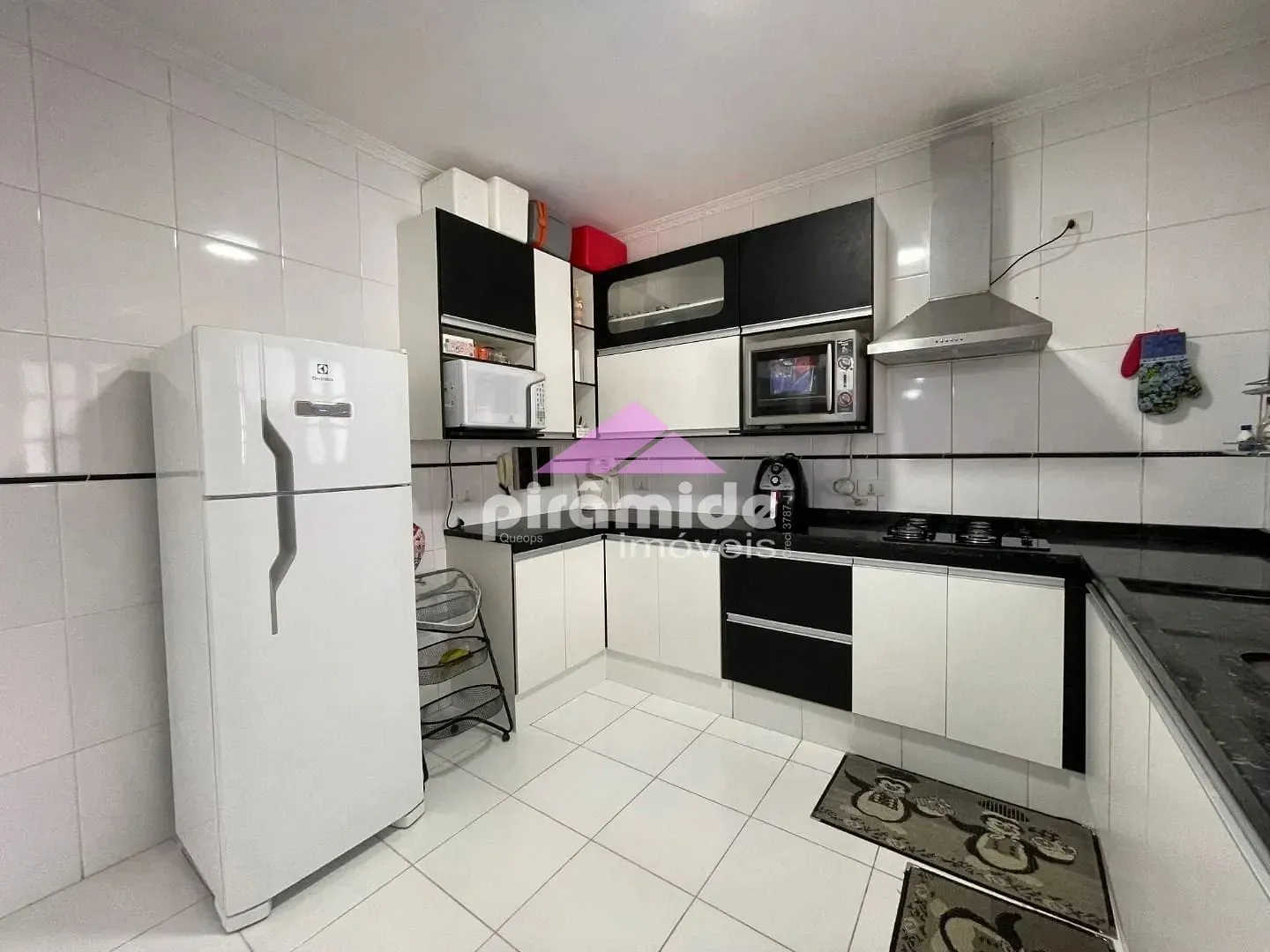 Casa, 3 quartos, 242 m² - Foto 16
