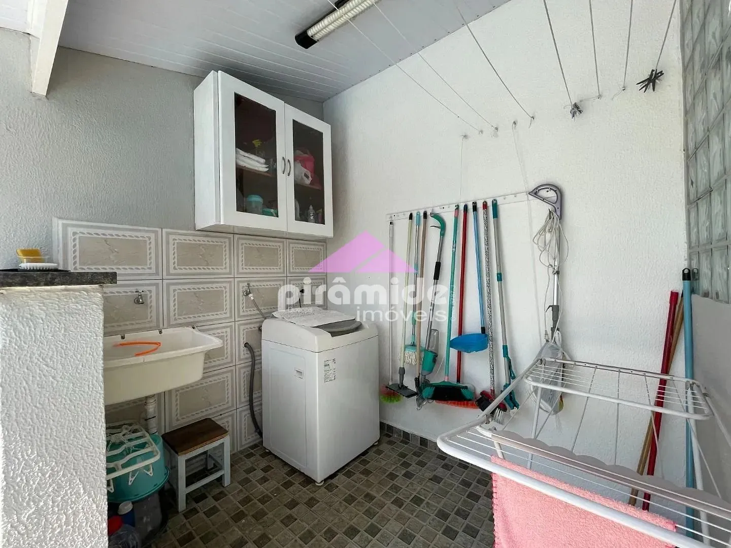 Casa, 3 quartos, 242 m² - Foto 23
