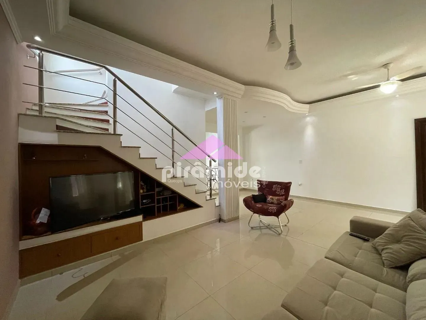 Casa, 3 quartos, 242 m² - Foto 9