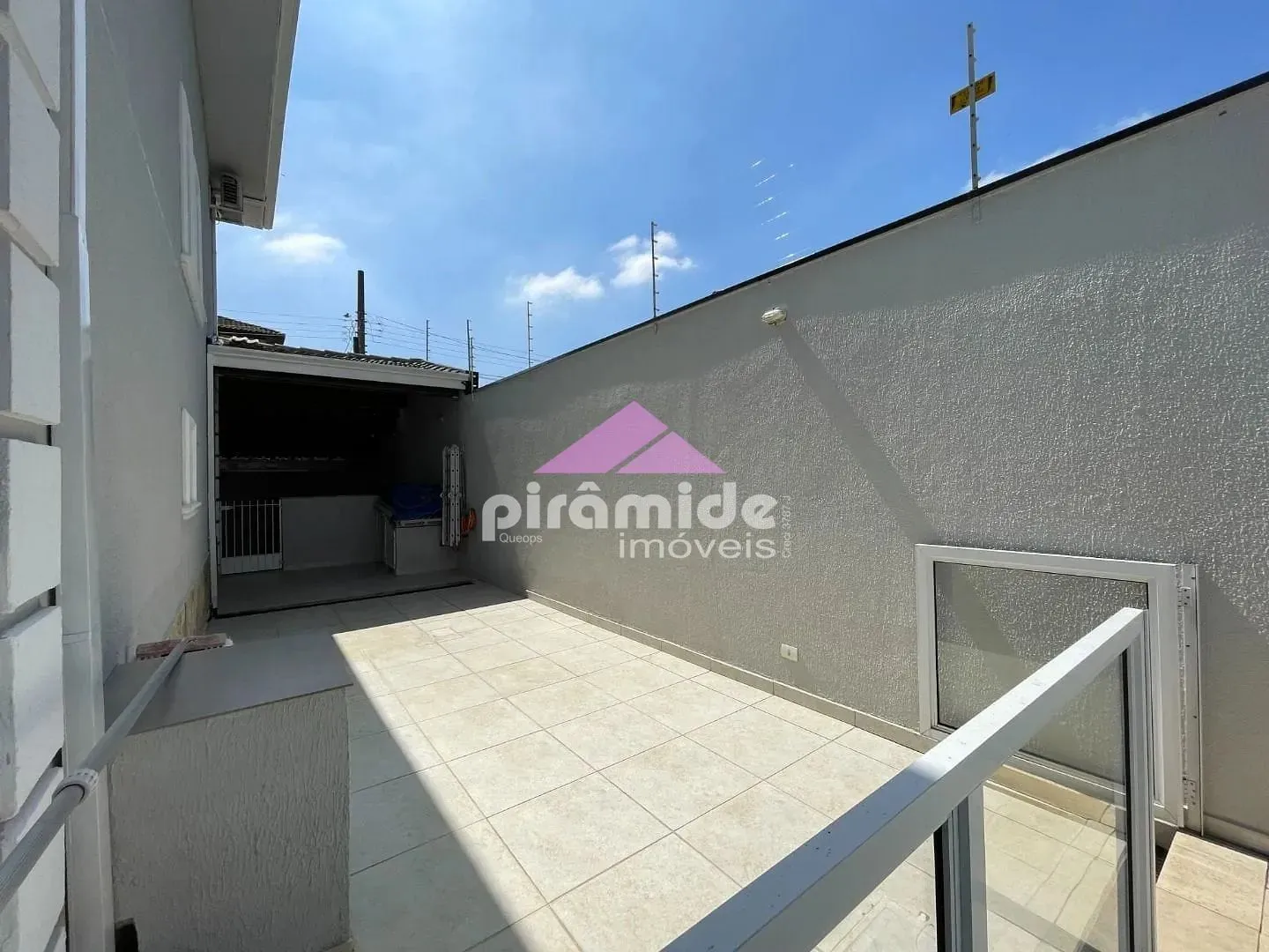 Casa, 3 quartos, 242 m² - Foto 24