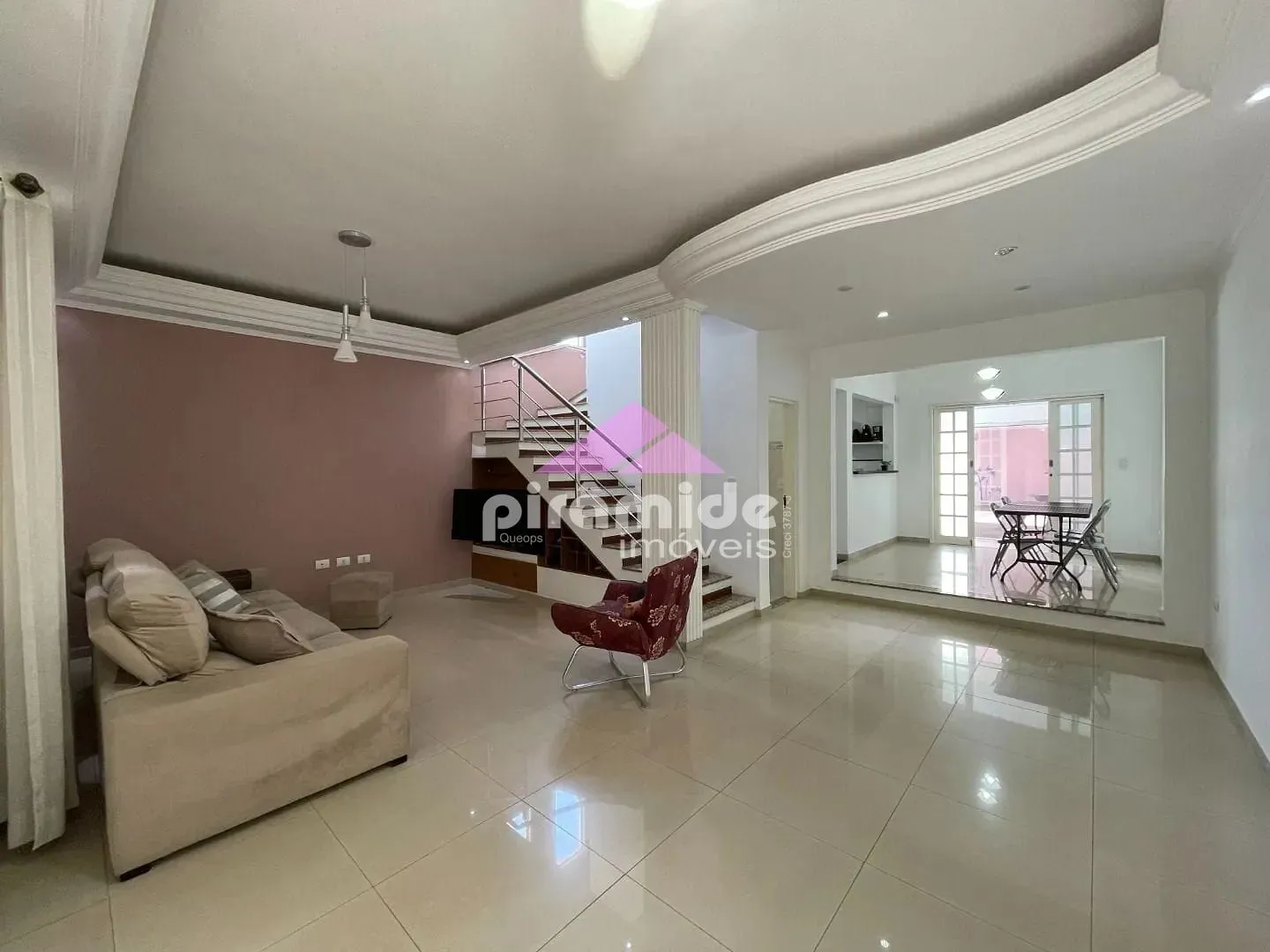 Casa, 3 quartos, 242 m² - Foto 6