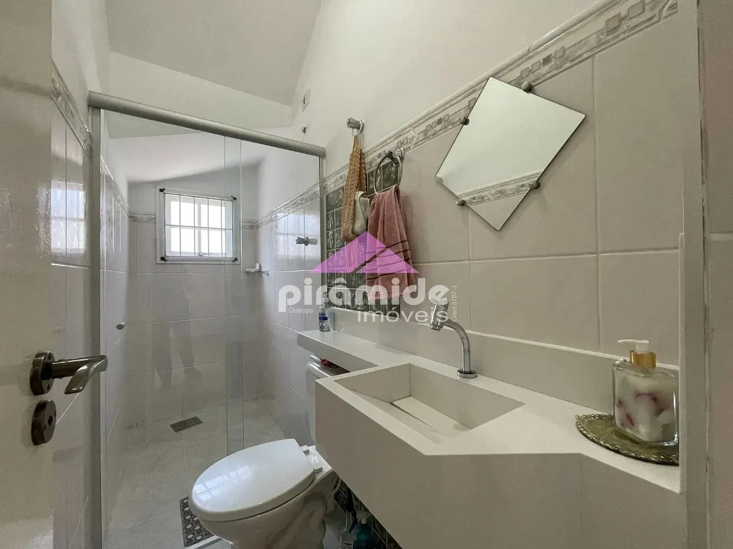 Casa, 3 quartos, 242 m² - Foto 12
