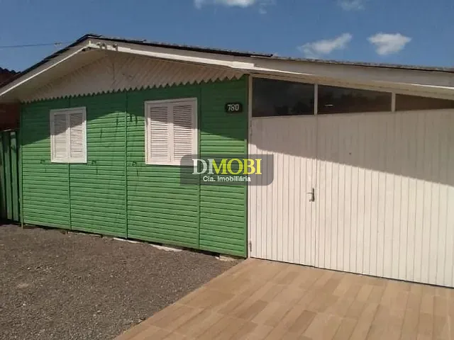 Casa com 300m² 2 quartos e 1 banheiro, à venda, no bairro São Vicente em Gravataí