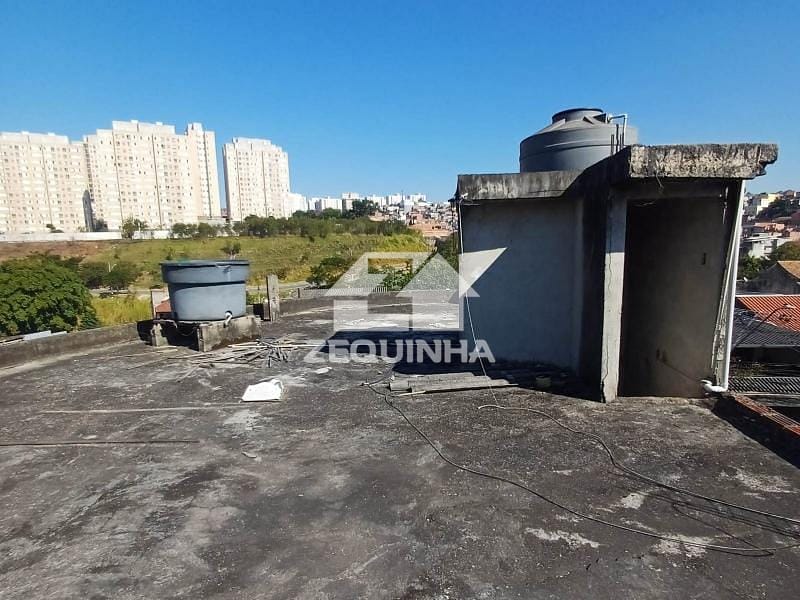 Casa à venda com 5 quartos, 300m² - Foto 22
