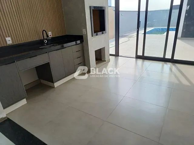 Casa com 300m² 3 quartos e 5 banheiros, à venda ou para alugar, no bairro Brigadeiro Tobias em Sorocaba
