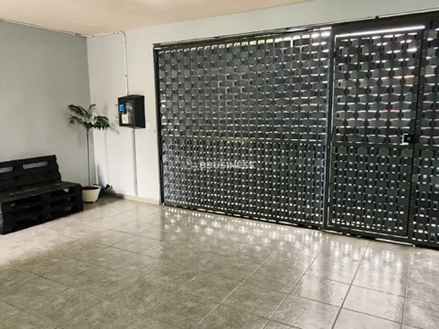 Casa com 250m² 3 quartos e 2 banheiros, à venda, no bairro Jardim Morada do Sol em Indaiatuba
