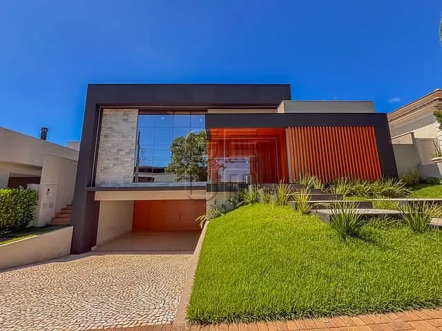 Casa com 500m² 3 quartos e 4 banheiros, à venda, no bairro Esperança em Londrina