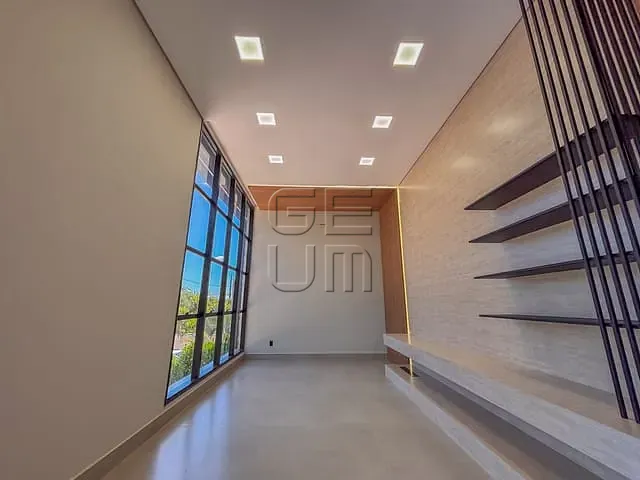 Casa com 500m² 3 quartos e 4 banheiros, à venda, no bairro Esperança em Londrina