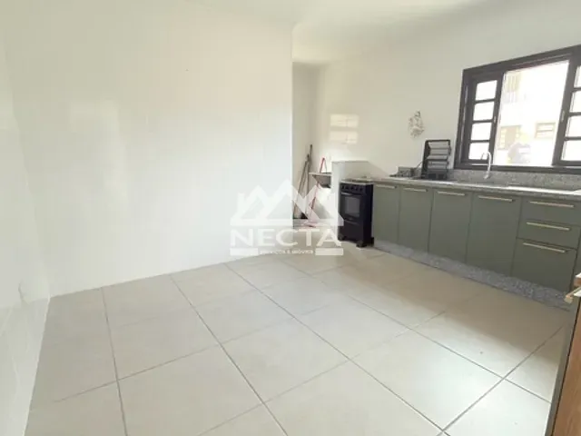Casa com 120m² 3 quartos e 3 banheiros, à venda, no bairro Indaiá em Caraguatatuba
