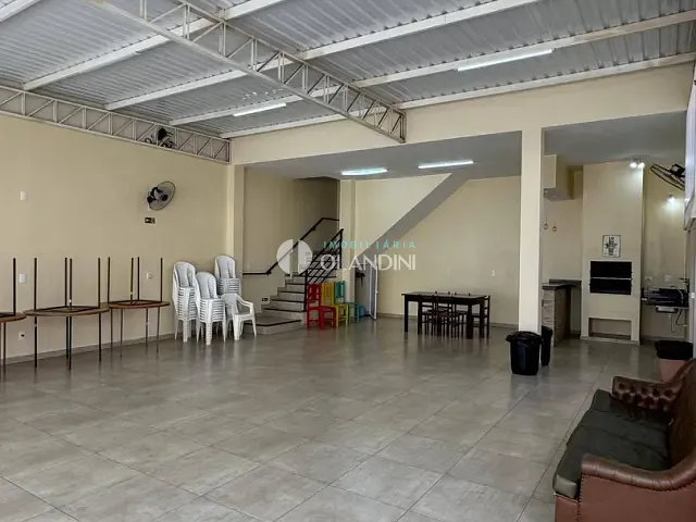 Casa com 211m² 1 quarto e 1 banheiro, à venda ou para alugar, no bairro Parque Residencial Itamaraty em Artur Nogueira