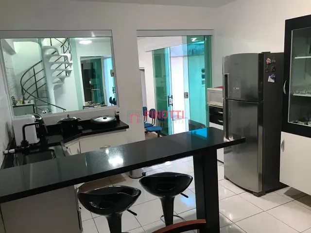 Casa 2 quartos e 3 banheiros, à venda, no bairro Jardim Nova Petrópolis em São Bernardo do Campo