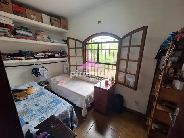 Casa com 854m² 3 quartos e 1 banheiro, à venda, no bairro Jardim das Flecheiras em Caraguatatuba