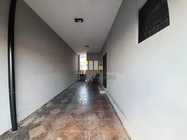 Casa com 250m² 3 quartos e 2 banheiros, à venda, no bairro Jardim São Carlos em Sumaré
