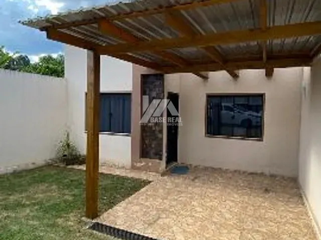 Casa 2 quartos e 1 banheiro, à venda, no bairro Jardim Carvalho em Ponta Grossa