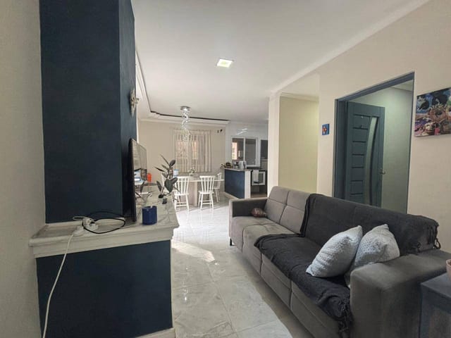 Casa 2 quartos e 1 banheiro, à venda, no bairro Vila Rica em Vargem Grande Paulista