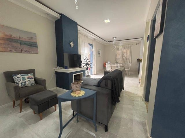 Casa 2 quartos e 1 banheiro, à venda, no bairro Vila Rica em Vargem Grande Paulista