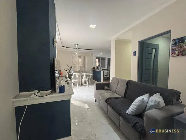 Casa 2 quartos e 1 banheiro, à venda, no bairro Vila Rica em Vargem Grande Paulista