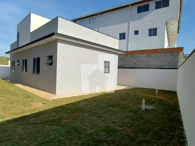 Casa com 286m² 3 quartos e 2 banheiros, à venda, no bairro Jardim Italia em Itupeva