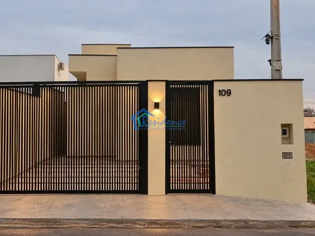 Casa 2 quartos e 2 banheiros, à venda, no bairro Jardim Bom Sucesso em Indaiatuba