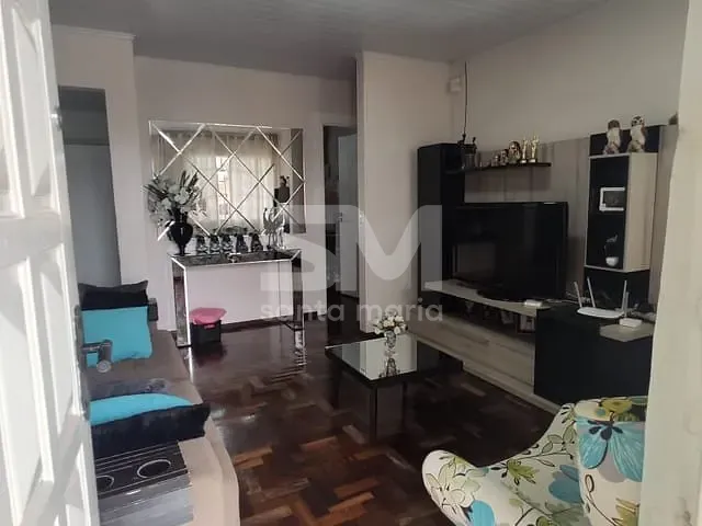 Casa com 225m² 3 quartos e 1 banheiro, à venda, no bairro Santa Maria em Chapecó