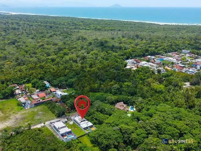 Casa 3 quartos e 2 banheiros, à venda, no bairro São Lourenço em Bertioga