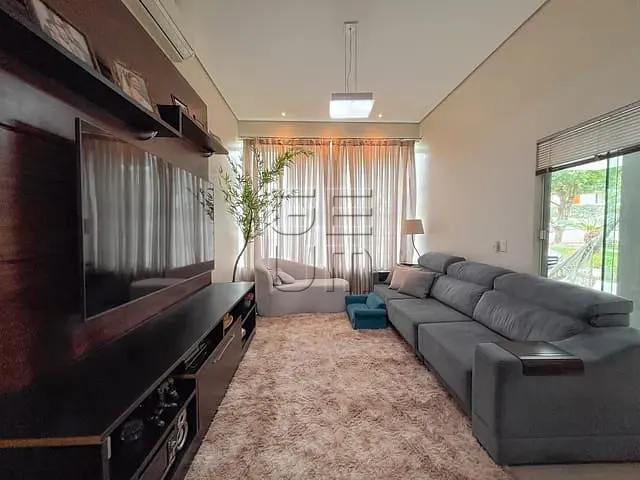 Casa com 250m² 3 quartos e 3 banheiros, à venda, no bairro Gleba Esperança em Londrina