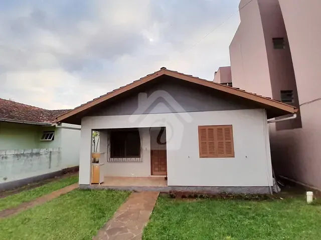 Casa 3 quartos e 1 banheiro, para alugar, no bairro Alesgut em Teutônia