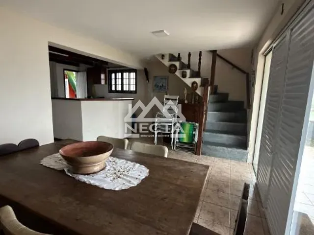 Casa com 577m² 3 quartos e 2 banheiros, à venda, no bairro Canto do Mar em São Sebastião