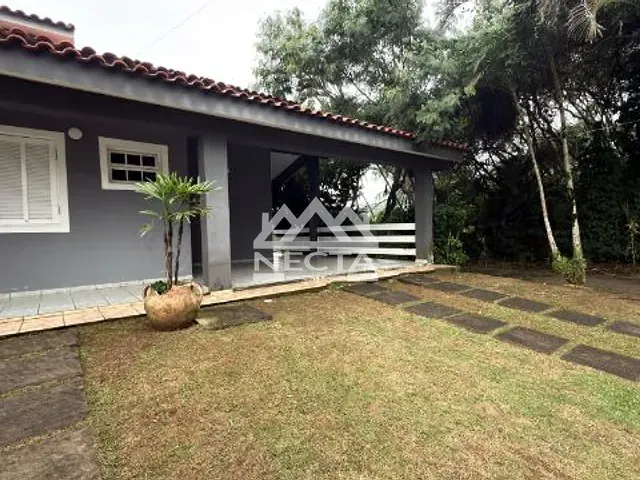 Casa com 577m² 3 quartos e 2 banheiros, à venda, no bairro Canto do Mar em São Sebastião
