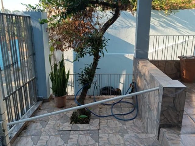 Casa com 215m² 2 quartos e 1 banheiro, à venda, no bairro Jardim Fernandes em São Paulo