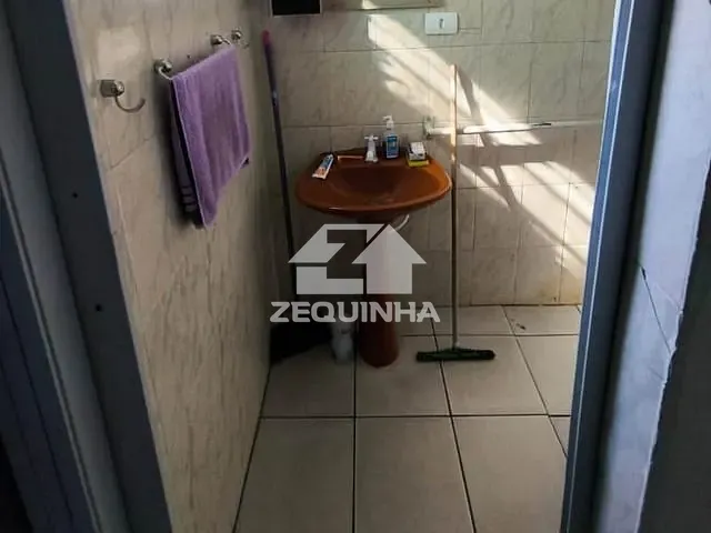 Casa com 125m² 4 quartos e 2 banheiros, à venda, no bairro Veloso em Osasco