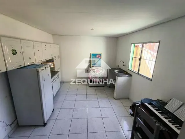 Casa com 125m² 4 quartos e 2 banheiros, à venda, no bairro Veloso em Osasco