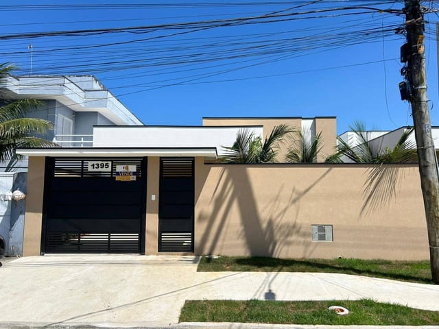 Casa 3 quartos e 2 banheiros, à venda, no bairro Maitinga em Bertioga