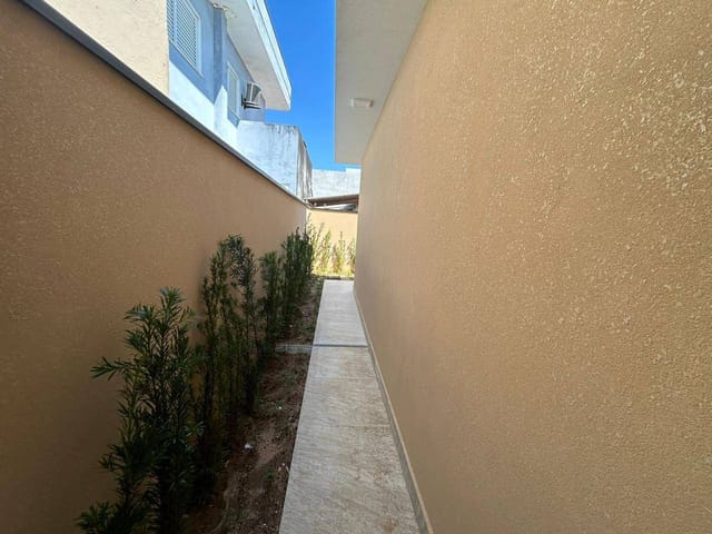 Casa 3 quartos e 2 banheiros, à venda, no bairro Maitinga em Bertioga