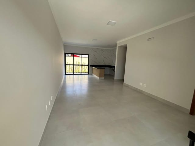 Casa 3 quartos e 2 banheiros, à venda, no bairro Maitinga em Bertioga