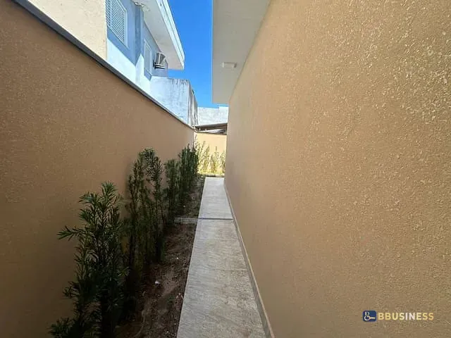 Casa 3 quartos e 2 banheiros, à venda, no bairro Maitinga em Bertioga