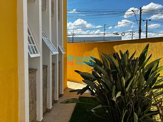 Casa com 300m² 3 quartos e 2 banheiros, à venda, no bairro Parque das Orquideas em Guaxupé