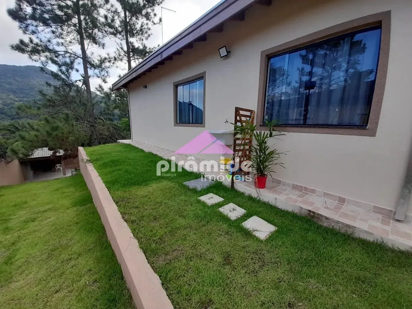 Casa, 3 quartos, 125 m² - Foto 1
