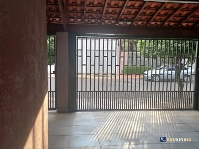 Casa com 250m² 4 quartos e 3 banheiros, à venda, no bairro Jardim Nova Indaiá em Indaiatuba