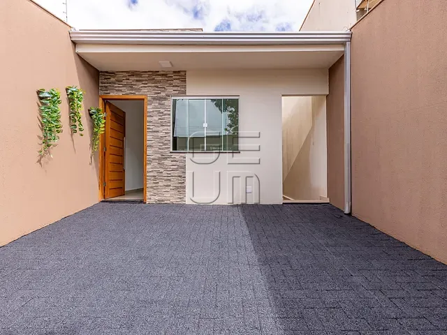 Casa com 125m² 3 quartos e 3 banheiros, à venda, no bairro Portal de Versalhes 2 em Londrina