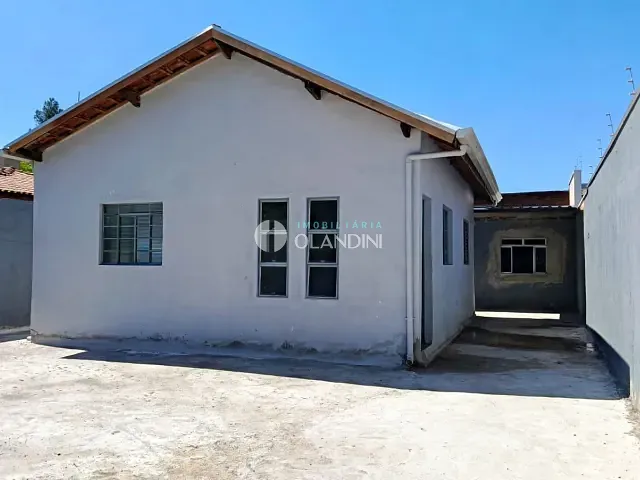 Casa com 231m² 2 quartos e 1 banheiro, para alugar, no bairro Parque Residencial Carolina em Artur Nogueira