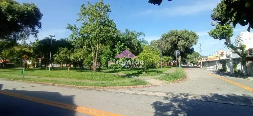 Casa, 3 quartos, 160 m² - Foto 2