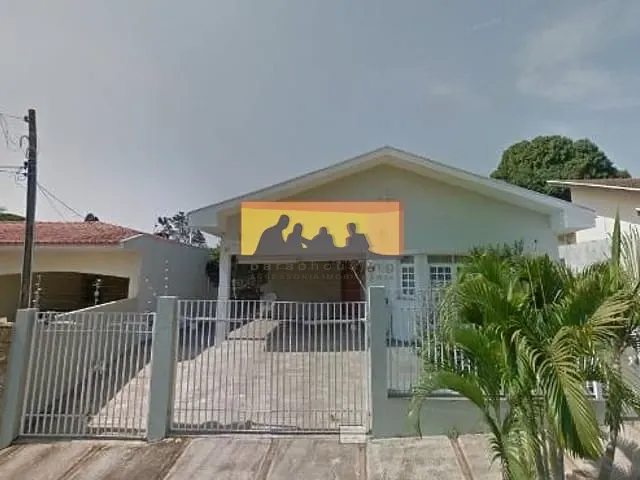Casa com 450m² 3 quartos e 3 banheiros, à venda, no bairro Cidade Universitária em Campinas