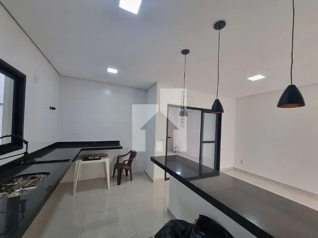 Casa com 150m² 3 quartos e 3 banheiros, à venda, no bairro Jardim Celeste em Jundiaí